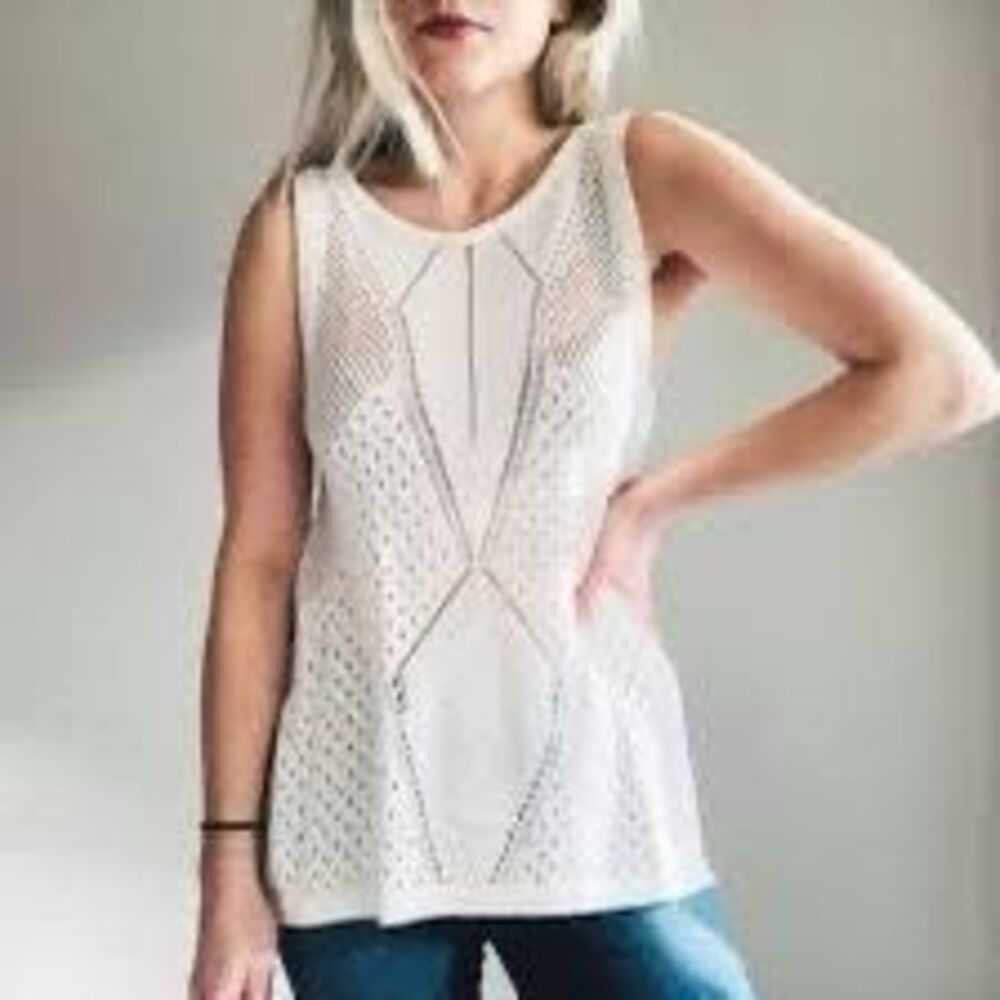 CABI Women’s White Sleeveless Tennis Knit Tank Top Size Small Style #5136
